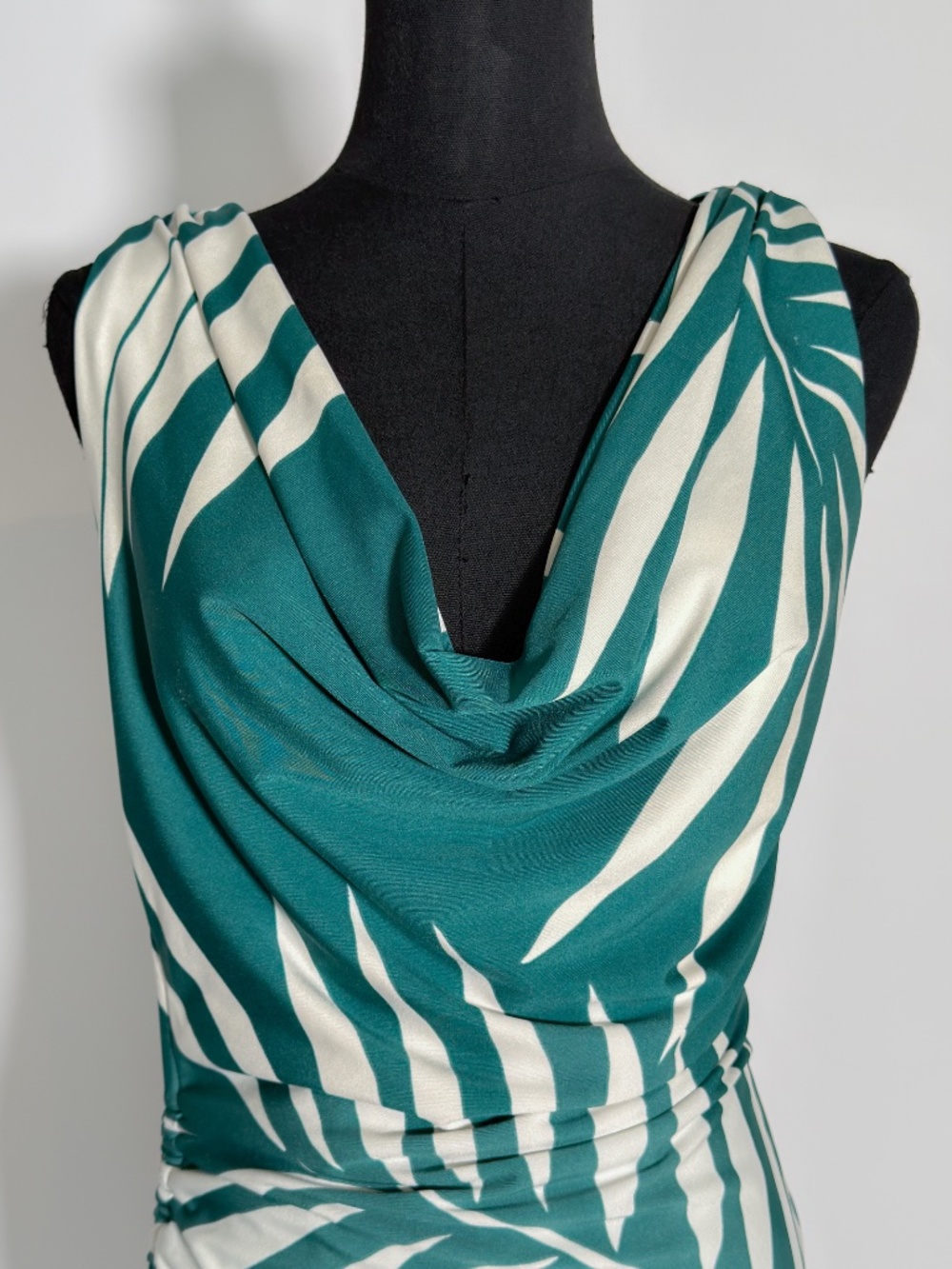 JLUXLABEL Green Leaf Ruched Cowl‑Neck Dress – Size M - Picture 10 of 10